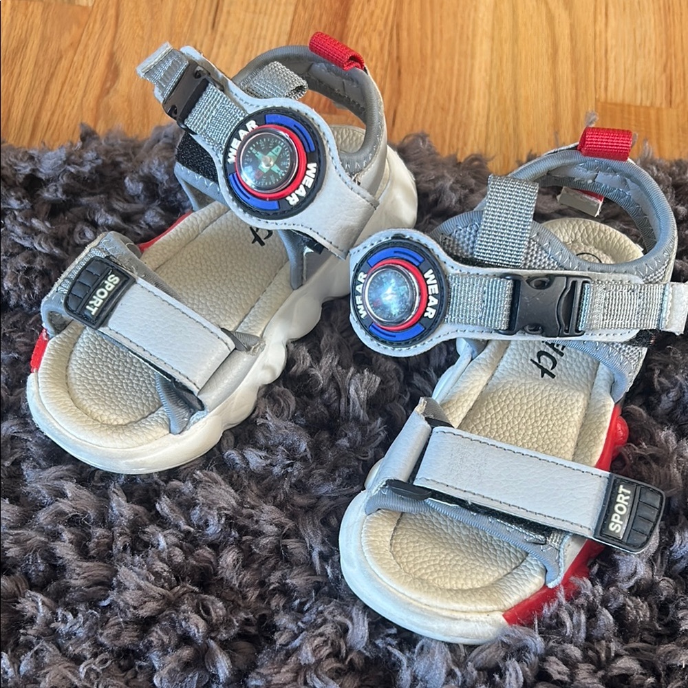Kids Sport Sandals Gray and Red with Compass - 29